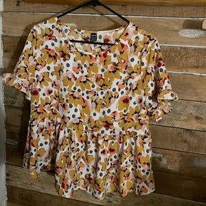 Silky feeling floral blouse